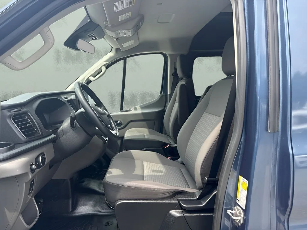 Used 2026 Blue Ford Base image 5