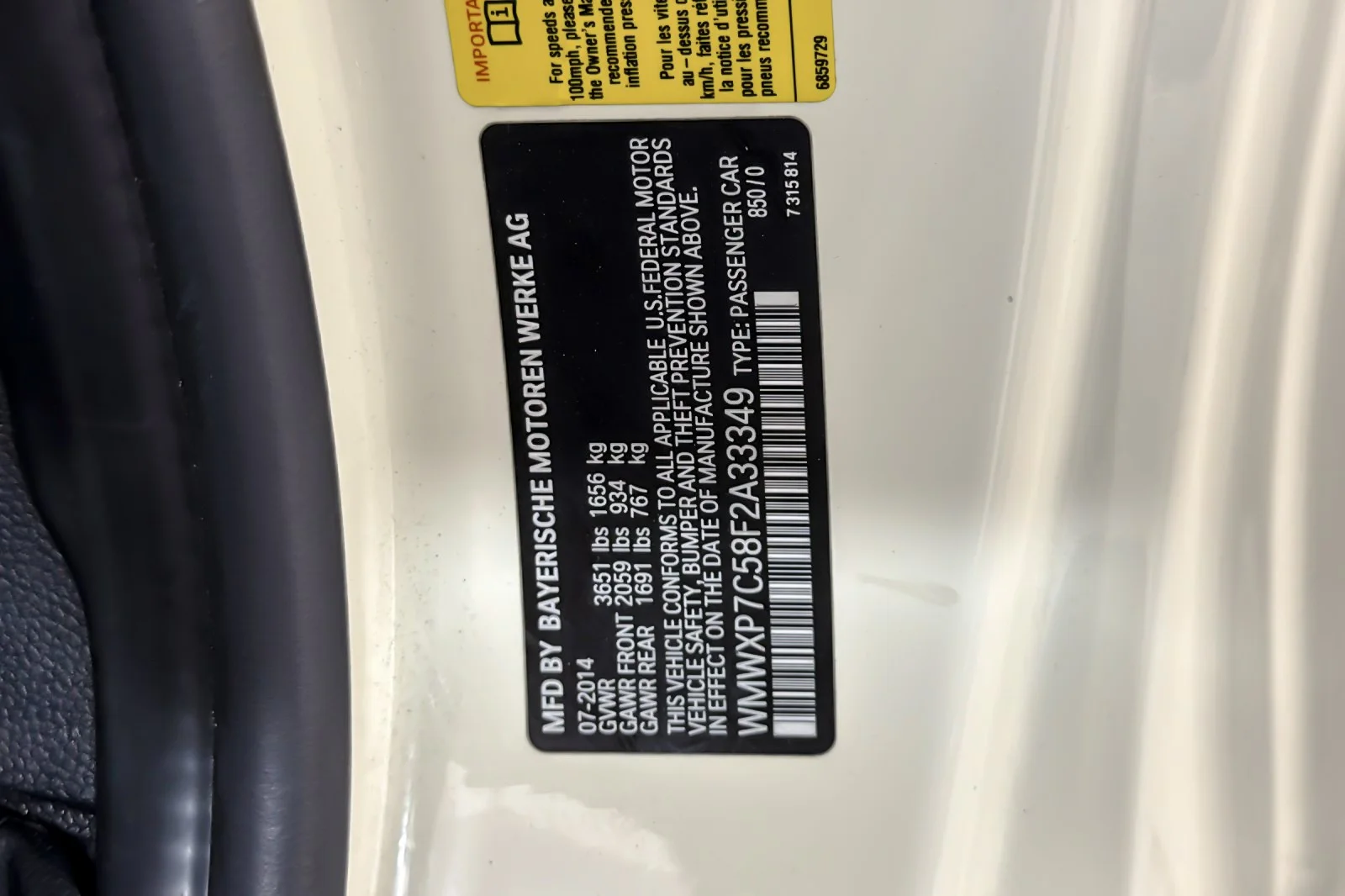 Used 2015 Pepper White MINI 2dr HB S image 26