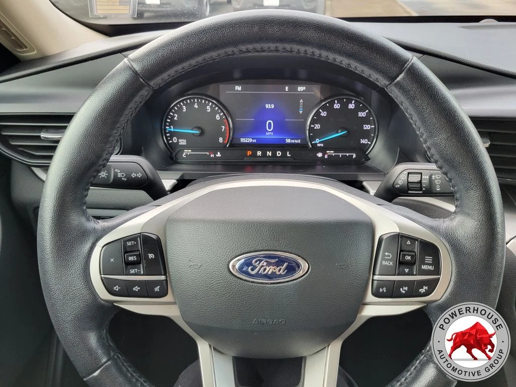 Used 2022 Green Ford XLT image 33