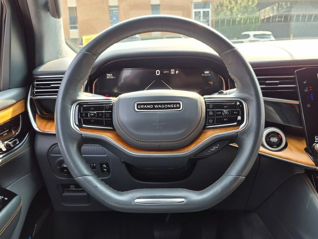 Used 2022 Black Jeep Series II image 17
