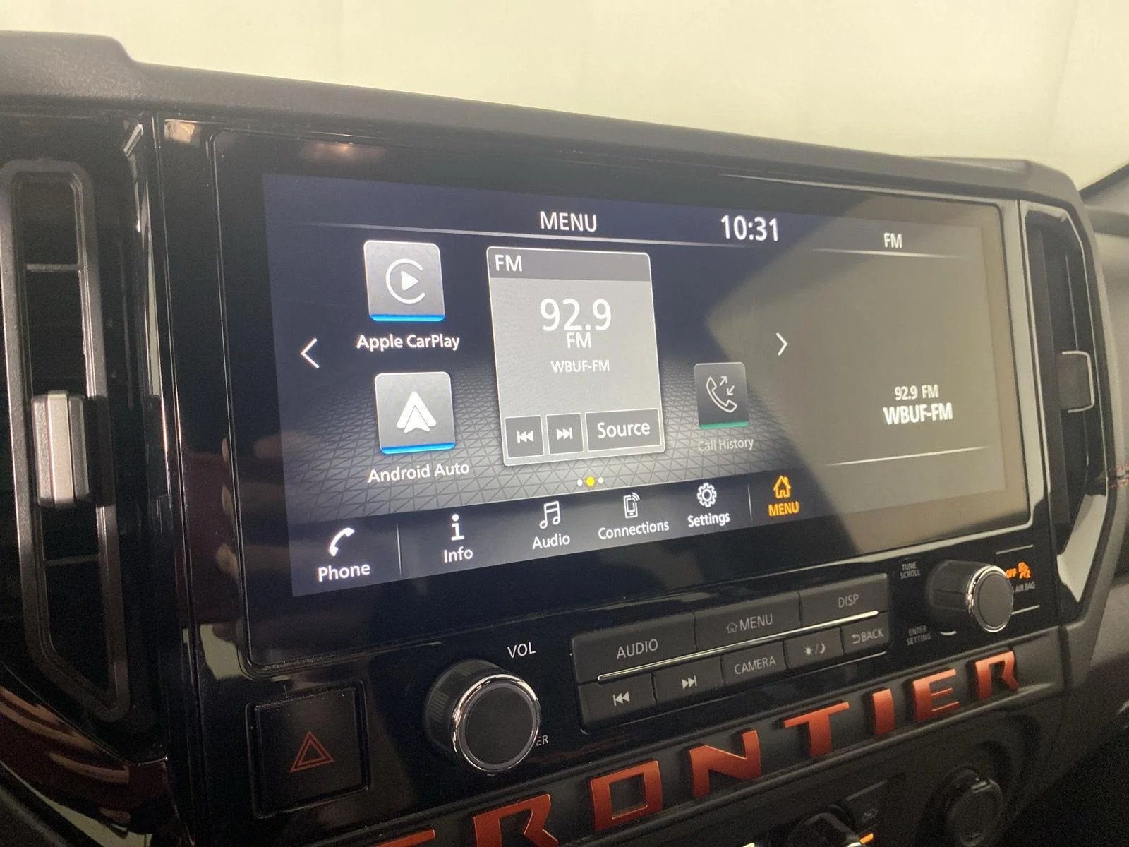 Used 2025 Gun Metallic Nissan PRO-4X image 17