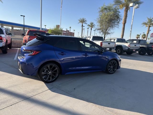 2023 Toyota Corolla Hatchback XSE - Photo 4