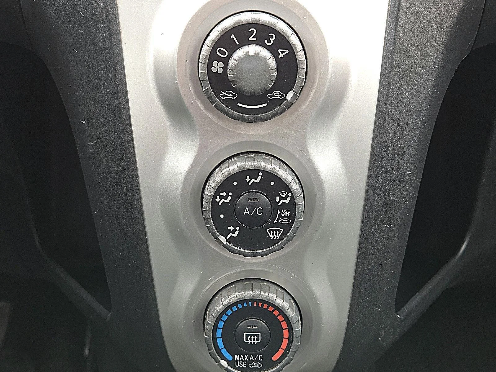Used 2007 Absolutely Red Toyota Base image 32