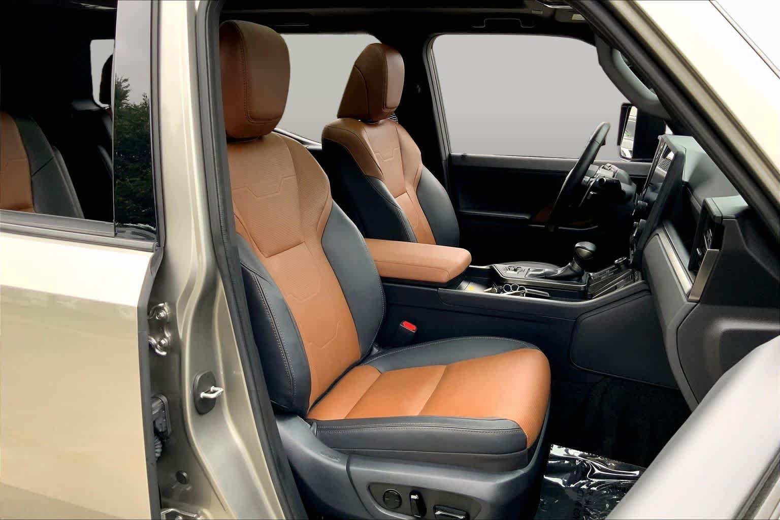 2024 Lexus GX Luxury+ - Photo 9