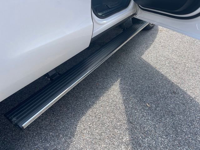 Used 2018 White Ford Platinum image 12