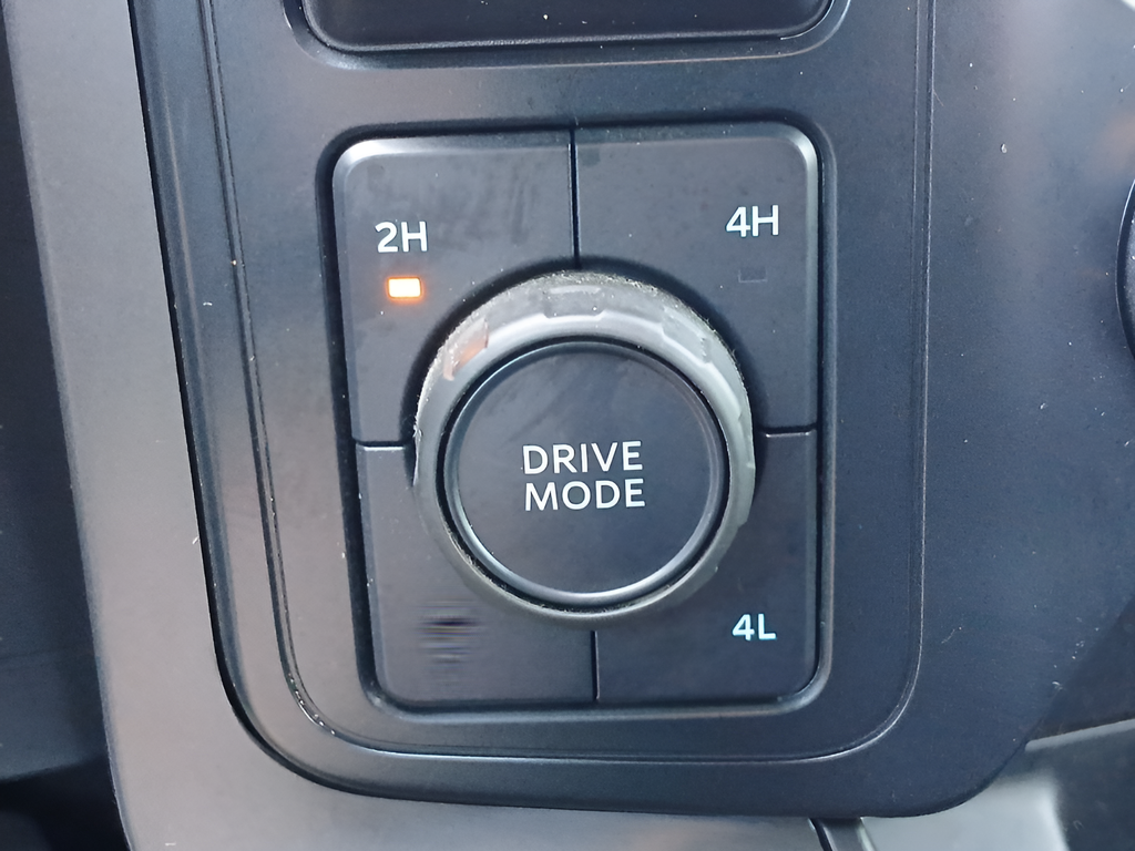Used 2024 Red Ford XLT image 22
