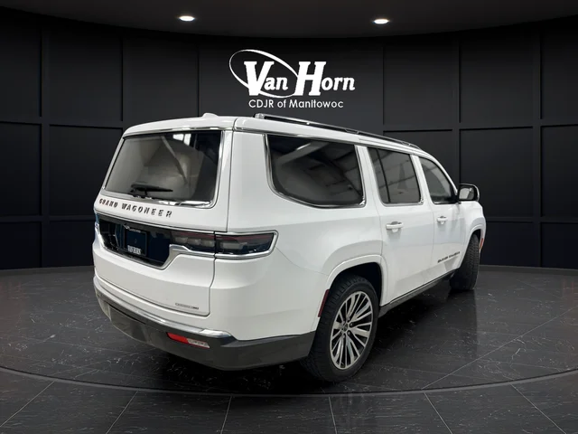 Used 2022 Bright White Clearcoat Jeep Series III image 7