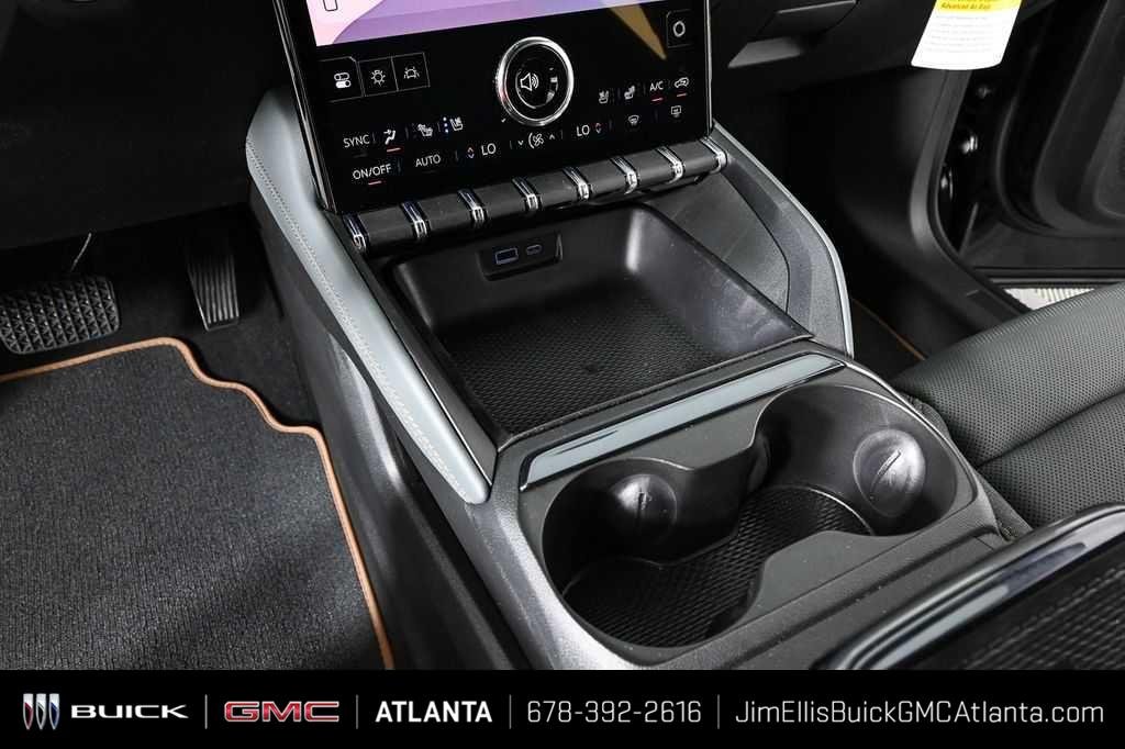 2026 GMC Terrain AT4 - Photo 17