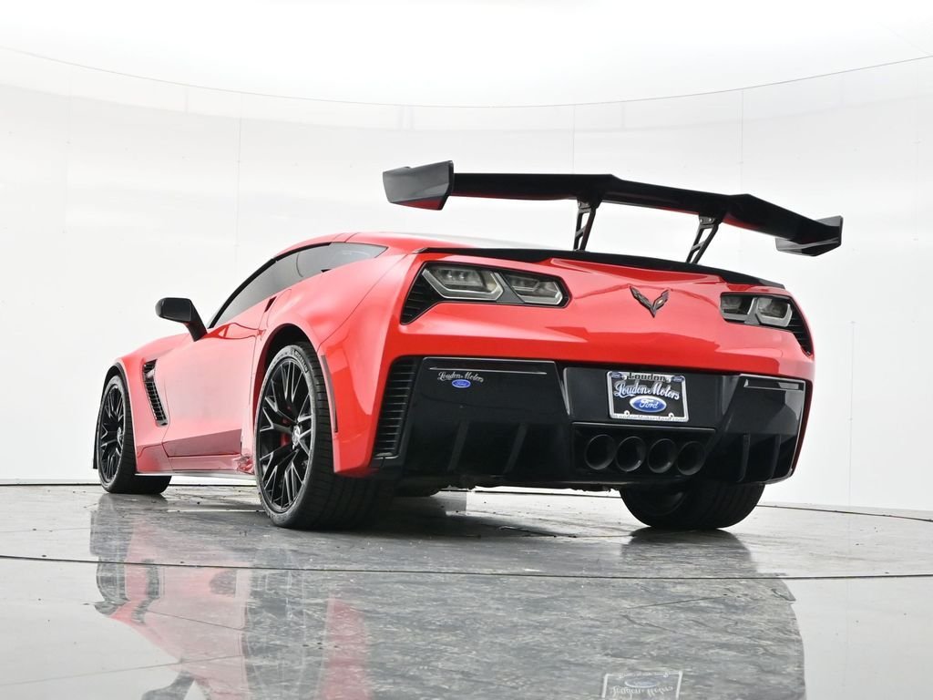 Used 2015 Torch Red Chevrolet Z06 image 45