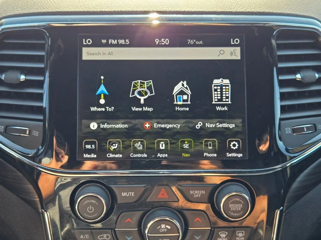 Certified Used 2020 Black Jeep Altitude image 25