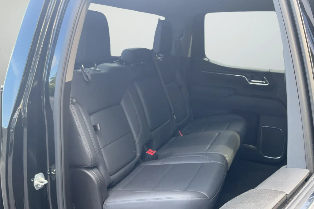 2025 GMC Sierra 1500 SLT - Photo 21