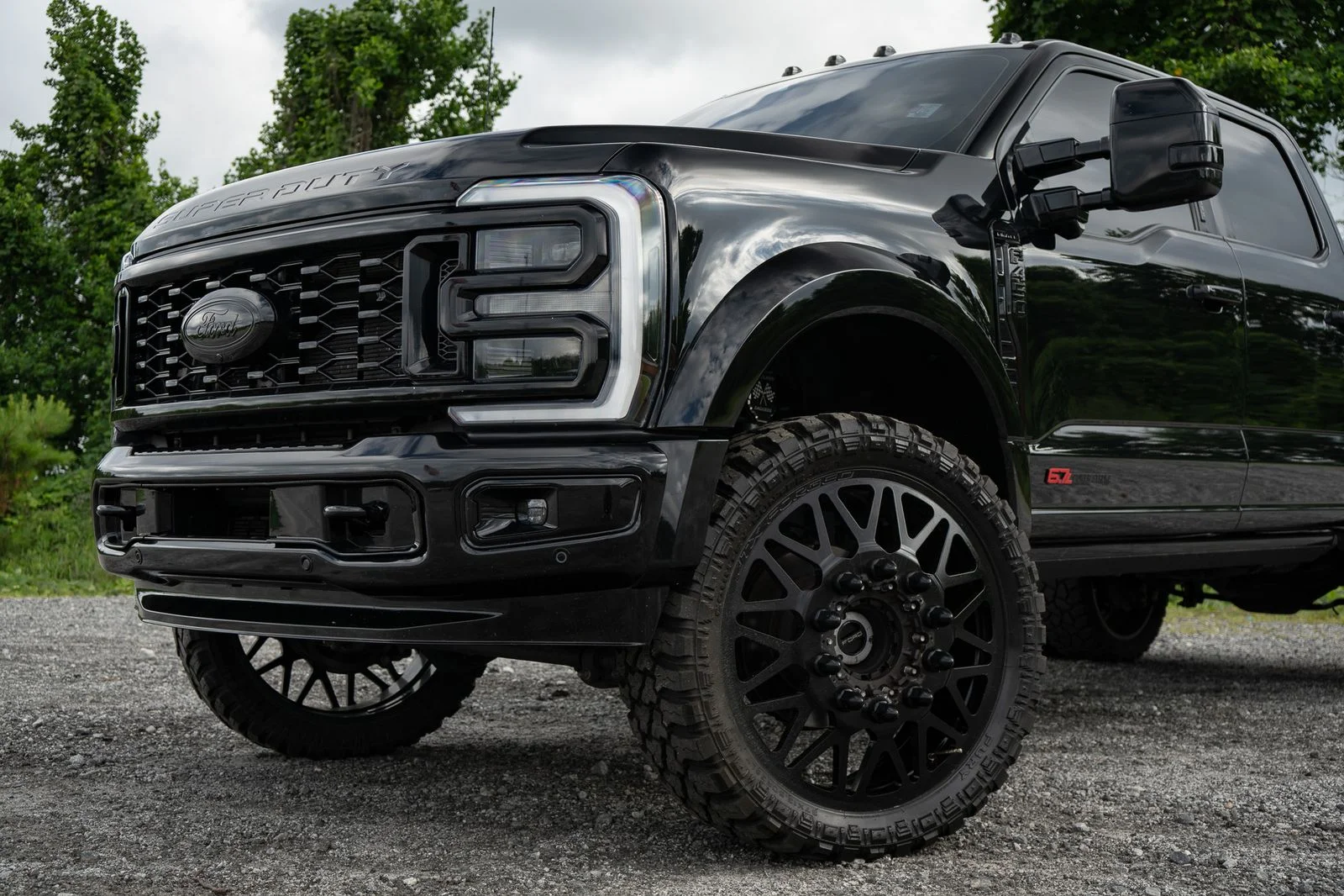 Used 2024 Black Ford Limited image 6