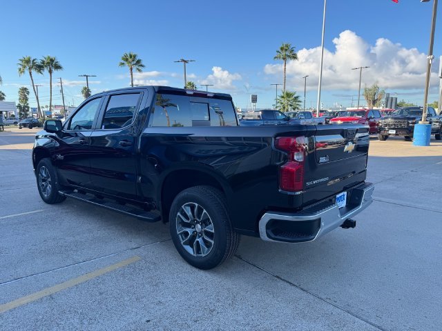 2026 Chevrolet Silverado 1500 LT - Photo 6
