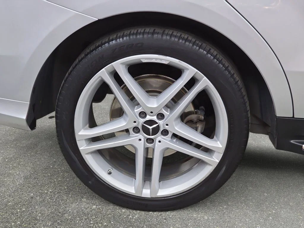 Used 2019  Mercedes-Benz GLE 43 AMG® image 31
