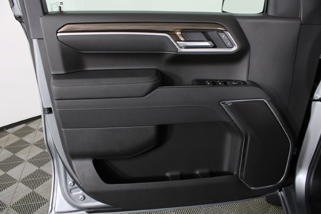 2026 Chevrolet Silverado 1500 LT - Photo 10