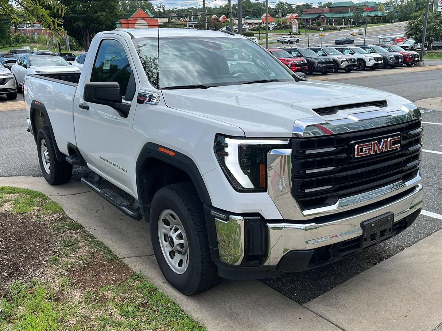 Used 2024 Summit White GMC Pro image 2