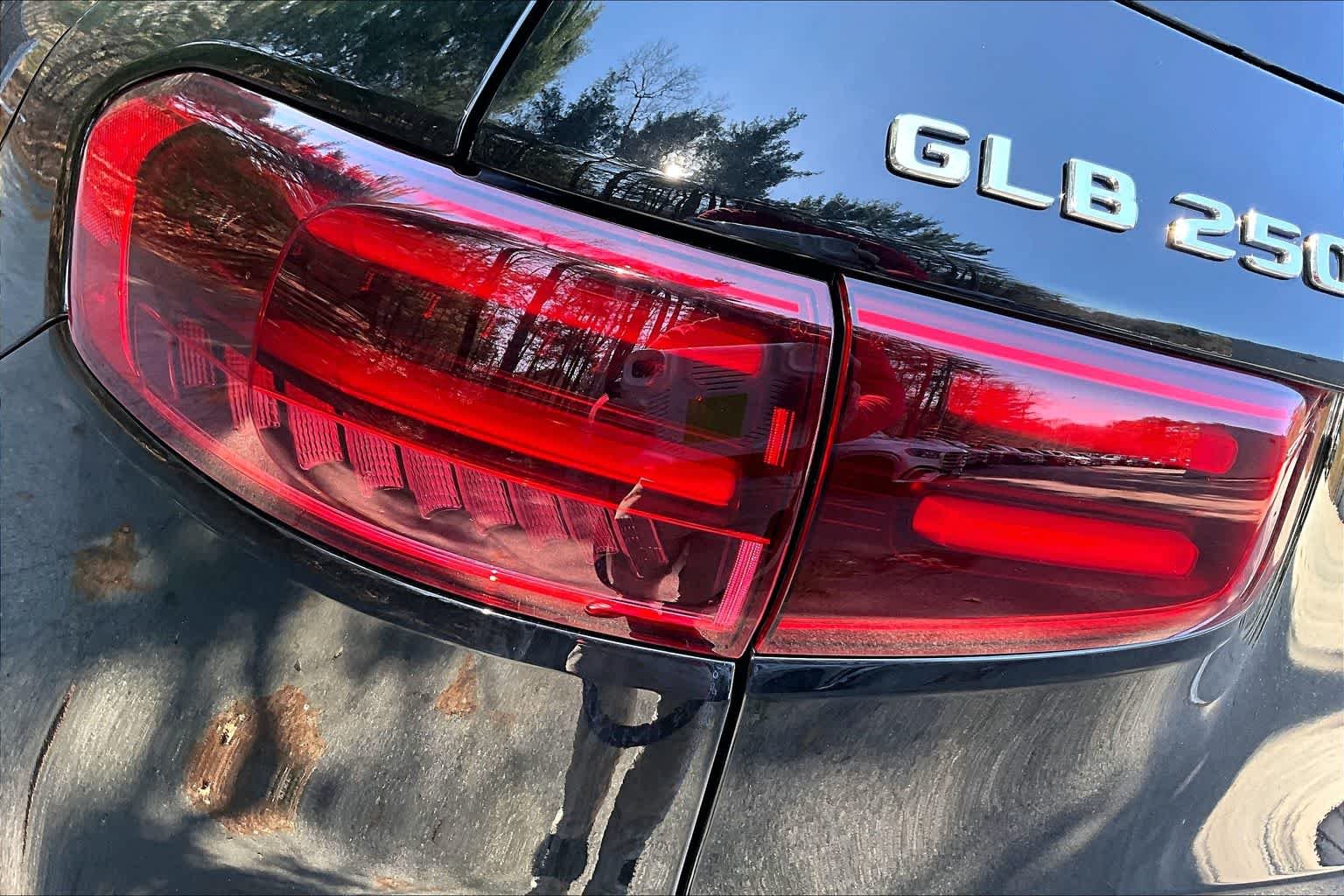 New 2026 Night Black Mercedes-Benz GLB 250 image 6