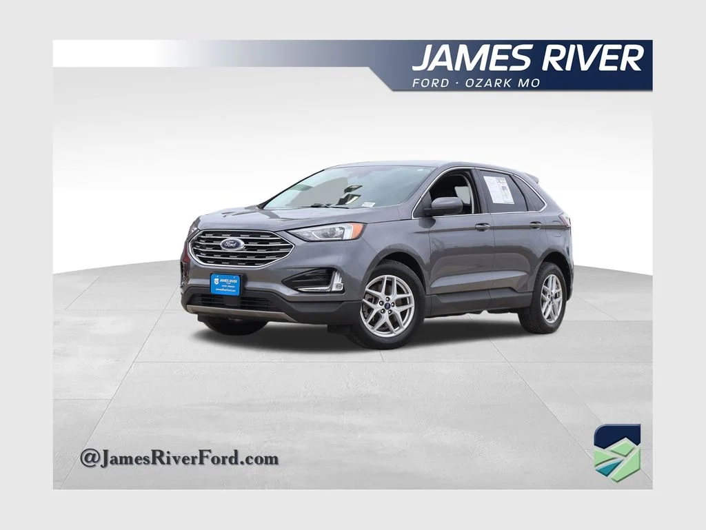 Used 2021 Gray Metallic Ford SEL image 1