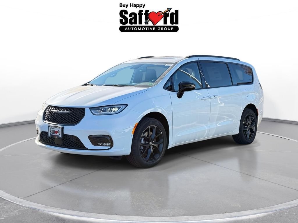 2026 Chrysler Pacifica