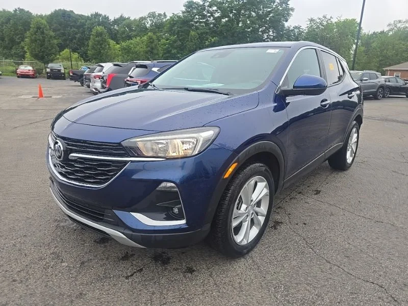 Used 2023 Blue Buick Preferred image 3