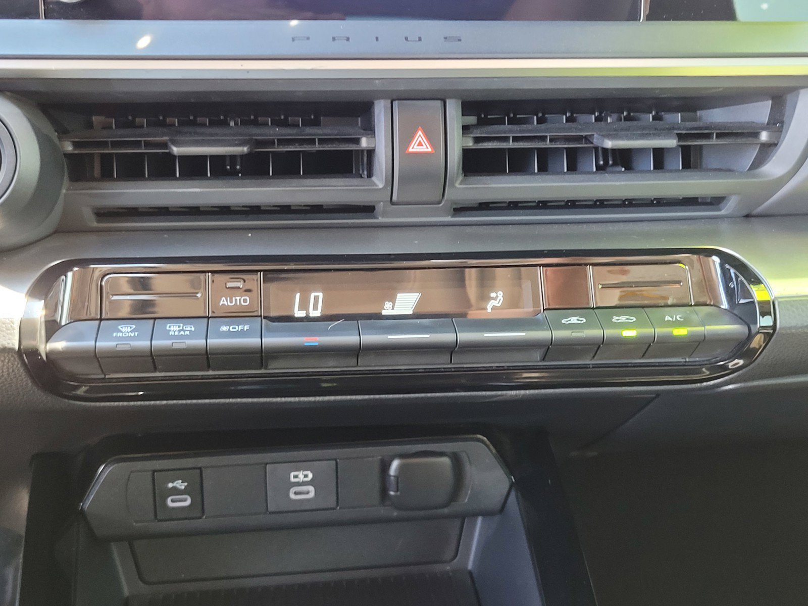 Used 2023 Red Toyota  image 21