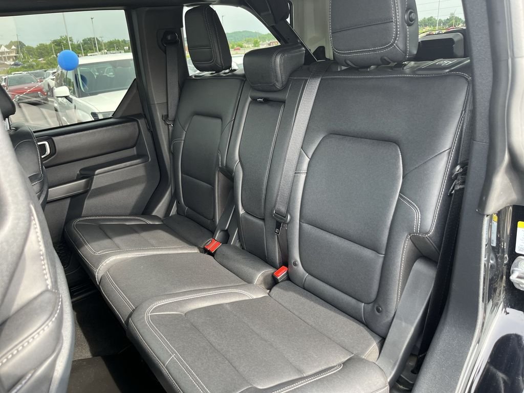Used 2025 Black Ford Badlands image 29