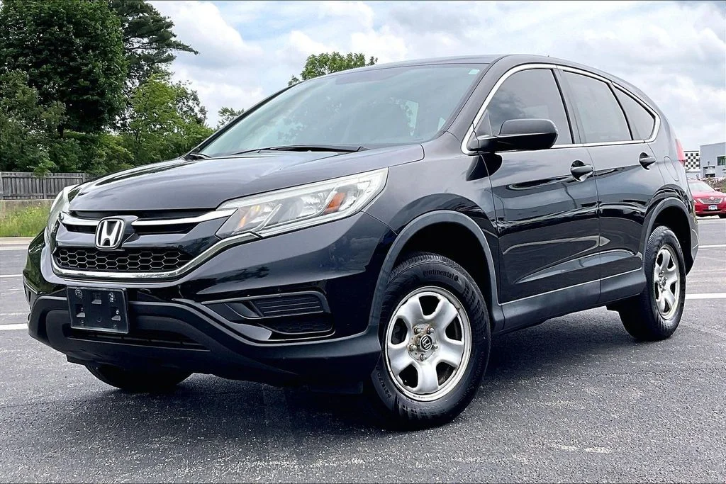 Used 2016  Honda LX image 2