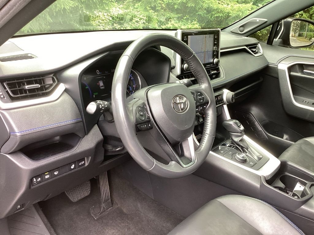Used 2021 Silver Toyota XSE image 13