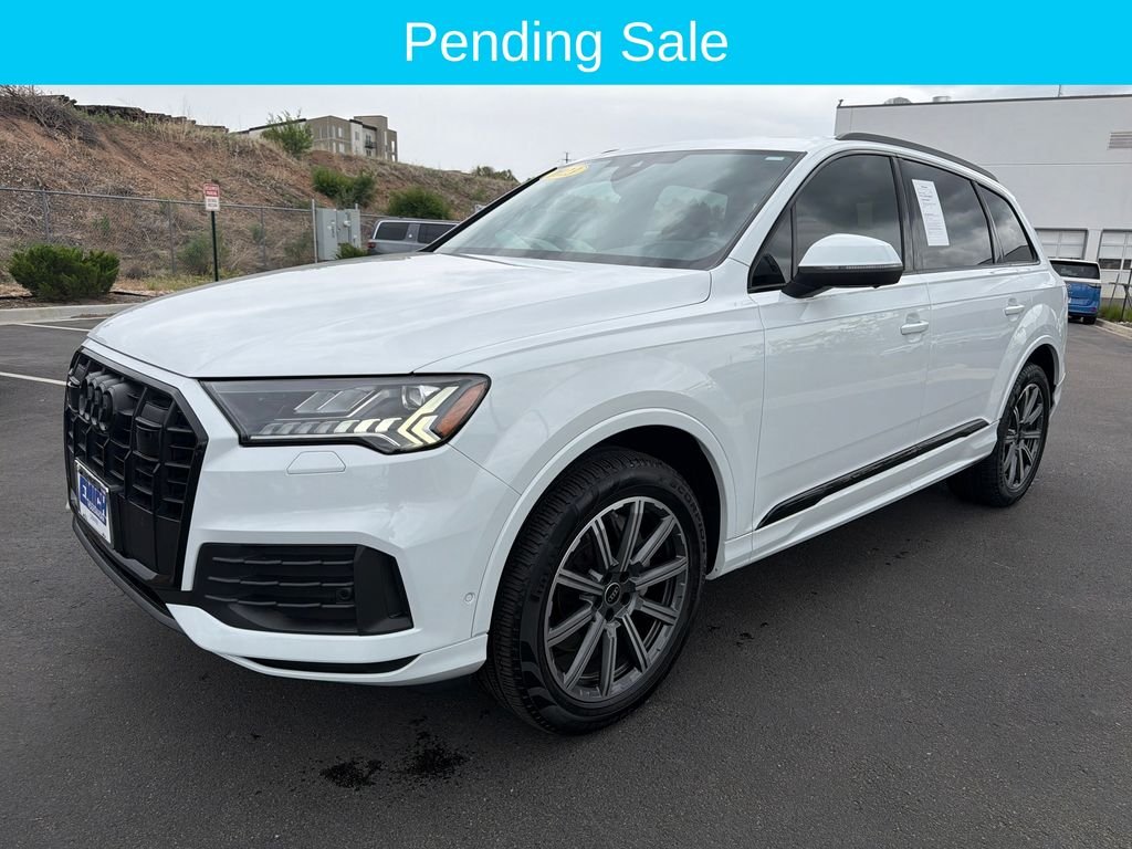 2023 Audi Q7 45 Premium Plus quattro Tiptronic's photo