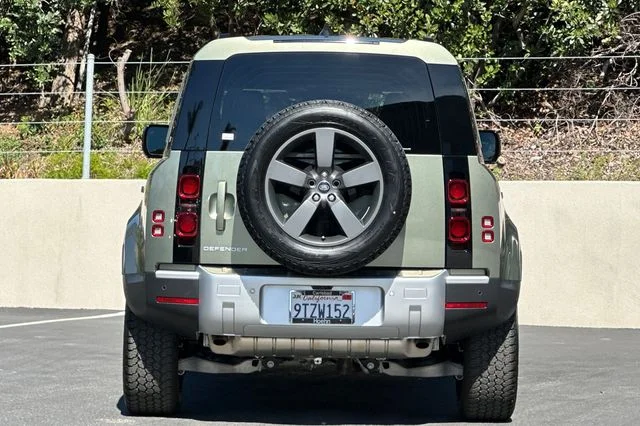 Certified Used 2025 Green Land Rover S image 4