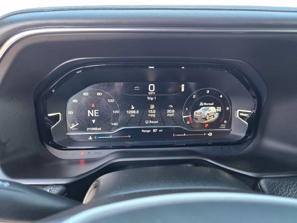 Used 2024 Sterling Metallic GMC Denali image 22