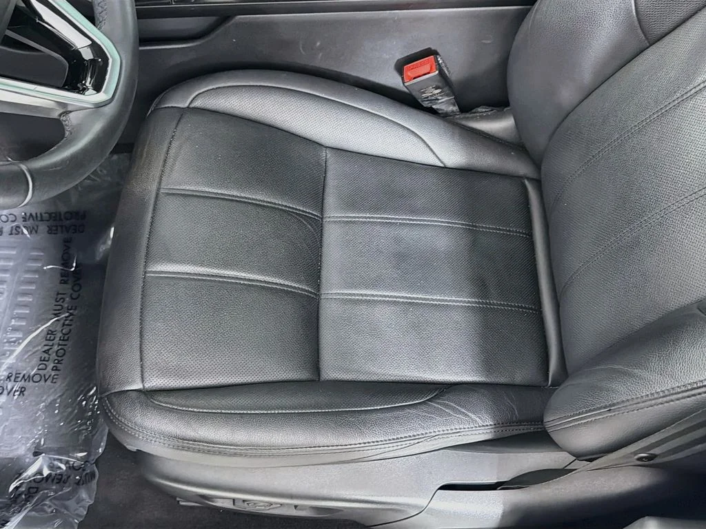 Certified Used 2023 Gray Land Rover SE image 20