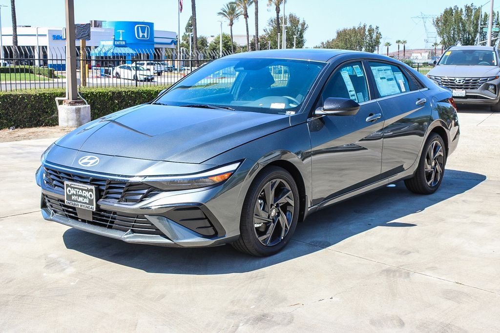 New 2026 Gray Hyundai SEL Sport image 4
