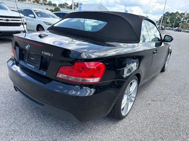 Used 2013 Black BMW 135i image 3