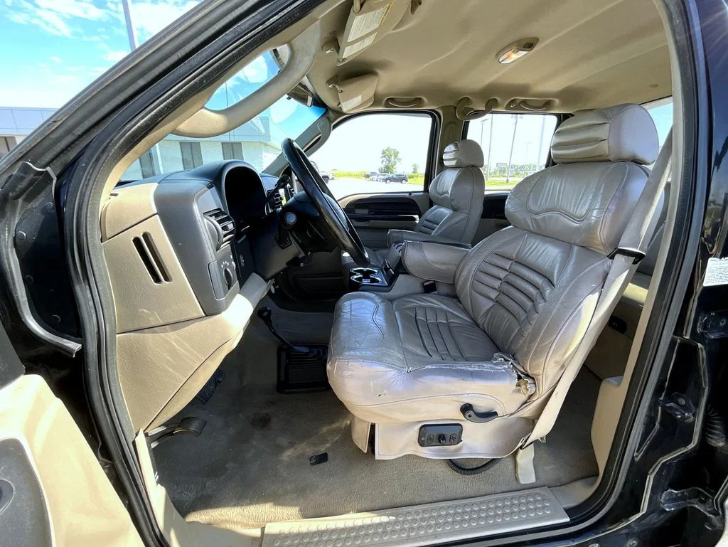 Used 2006 Black Ford XLT image 10