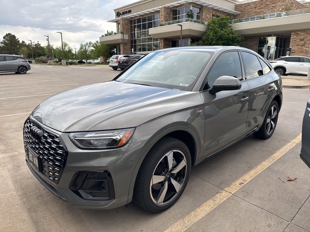 2023 Audi Q5 Sportback 45 Premium Plus's photo