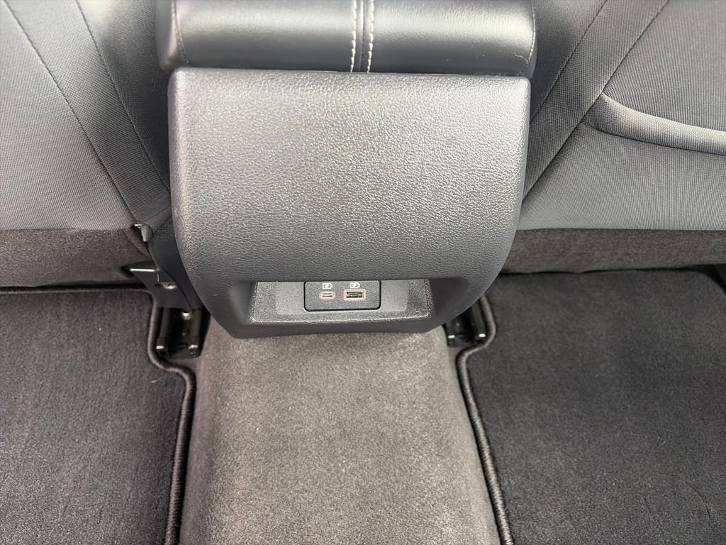 Used 2022 Gray Nissan 2.5 SV image 37