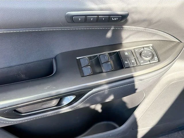 Certified Used 2025 White Lexus 350h Premium image 18