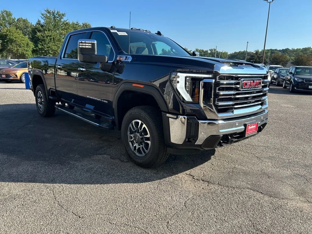 2026 GMC Sierra 2500HD SLT - Photo 8