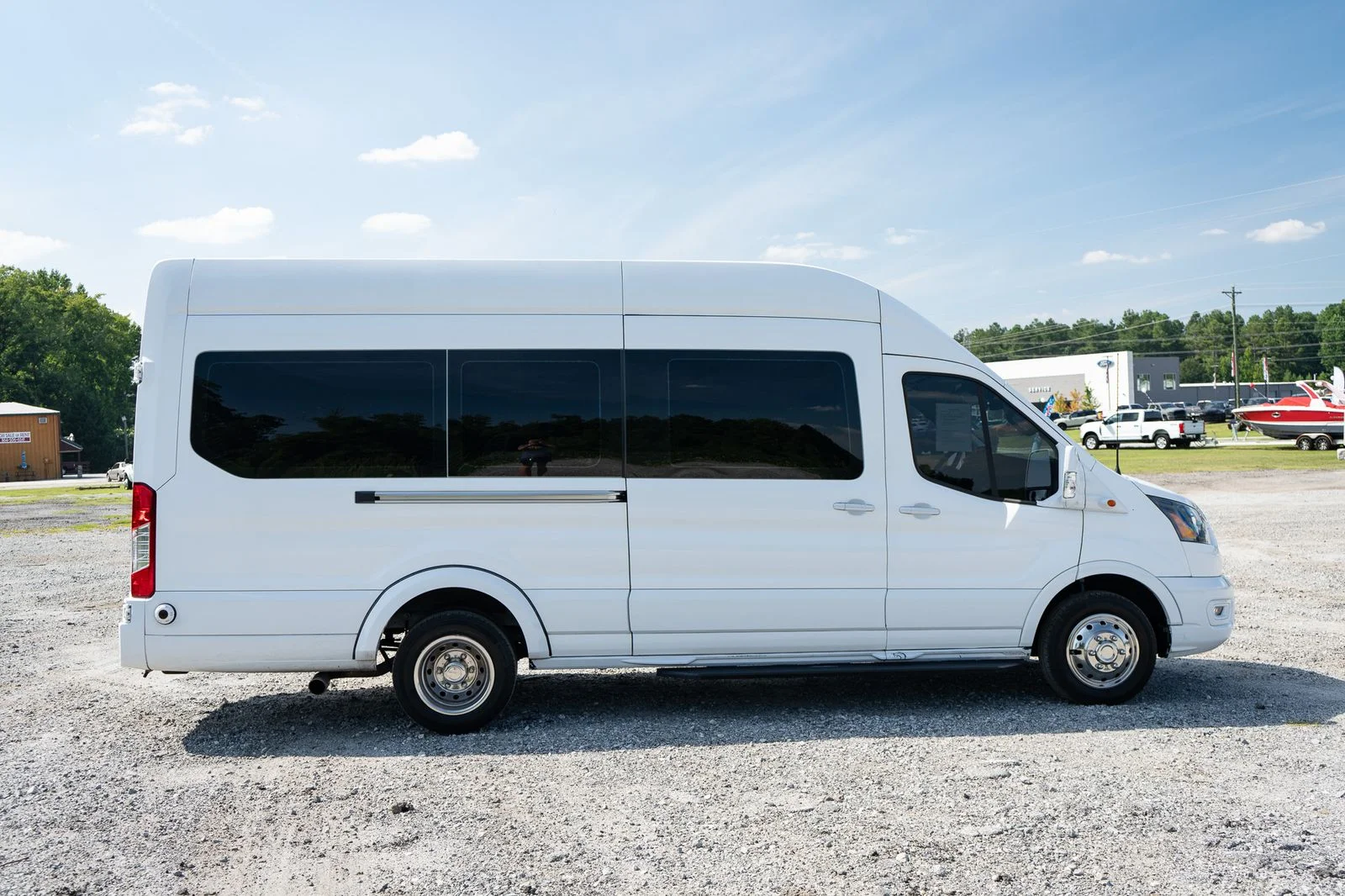 Used 2020 White Ford XL image 10