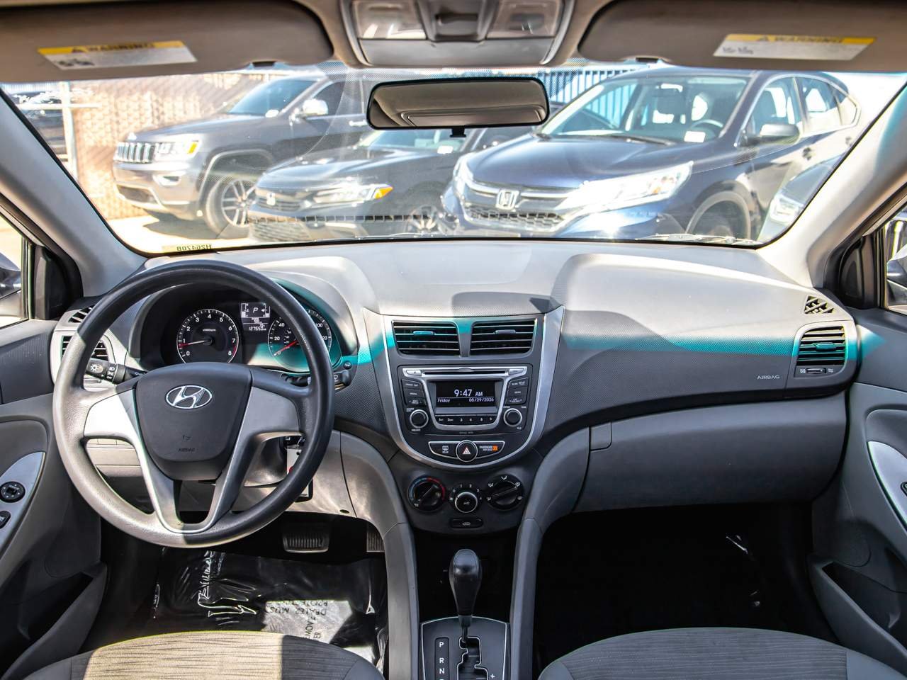 2016 Hyundai Accent SE - Photo 10