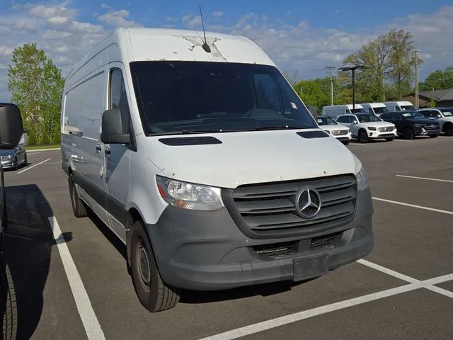 2022 Mercedes-Benz Sprinter 2500 170 Ext WB 2.0D High Roof's photo