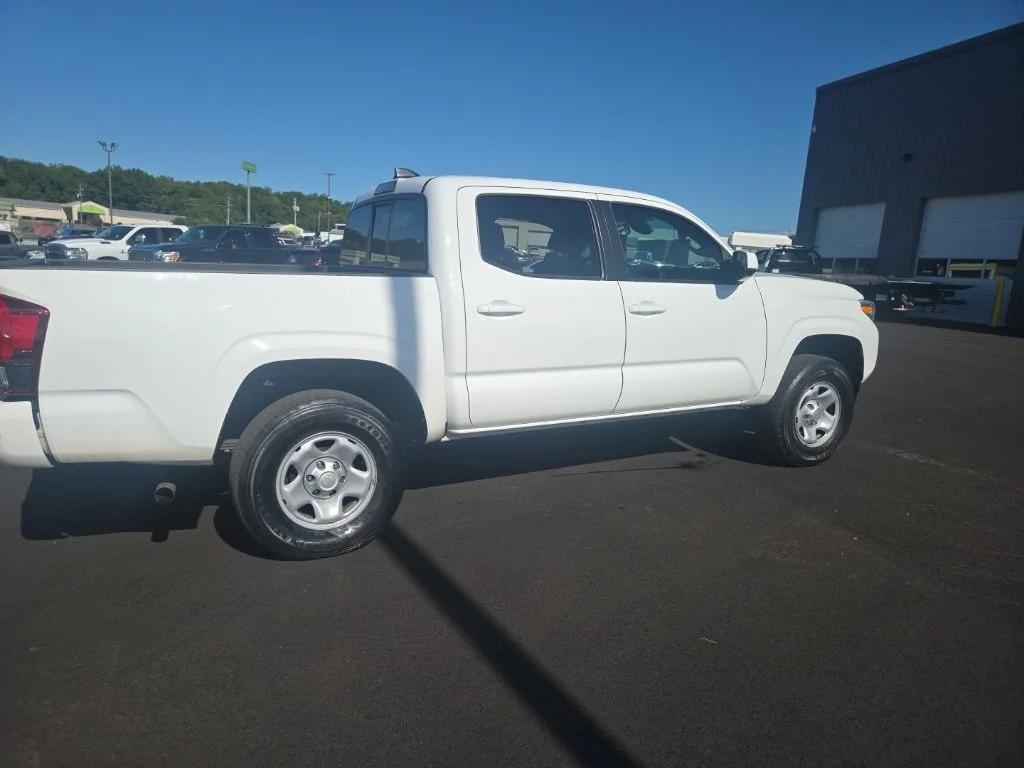 Used 2023 White Toyota SR image 16