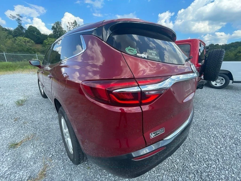 Used 2019 Red Buick Essence image 15