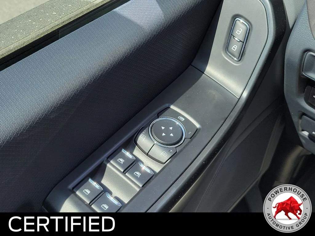 Used 2025 White Ford XL image 26