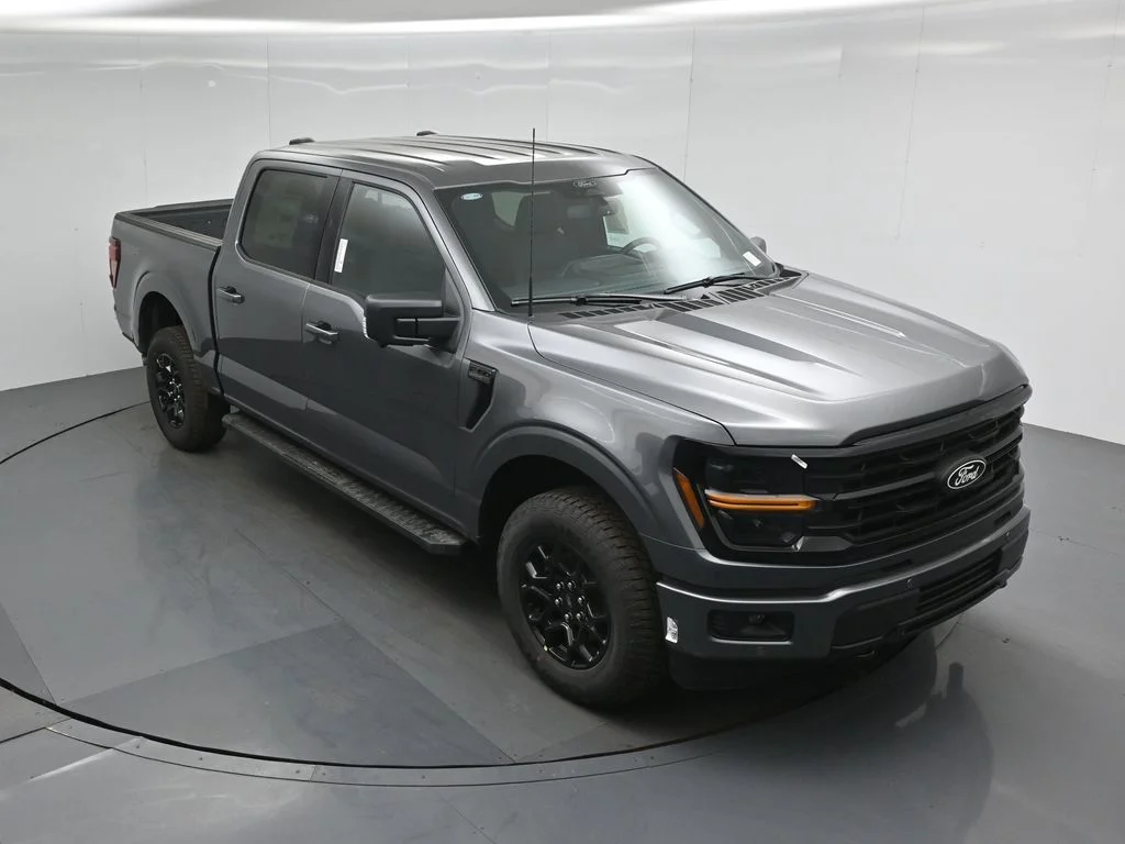 New 2026 Carbonized Gray Metallic Ford XLT image 35
