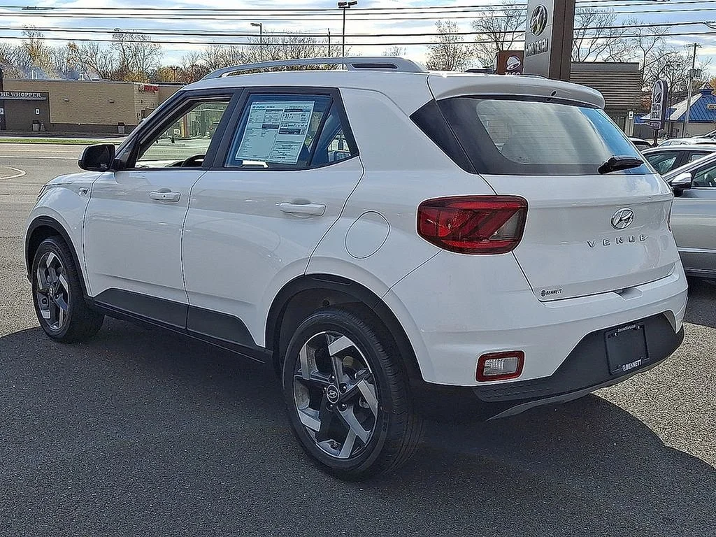 New 2026 White Hyundai SEL image 3