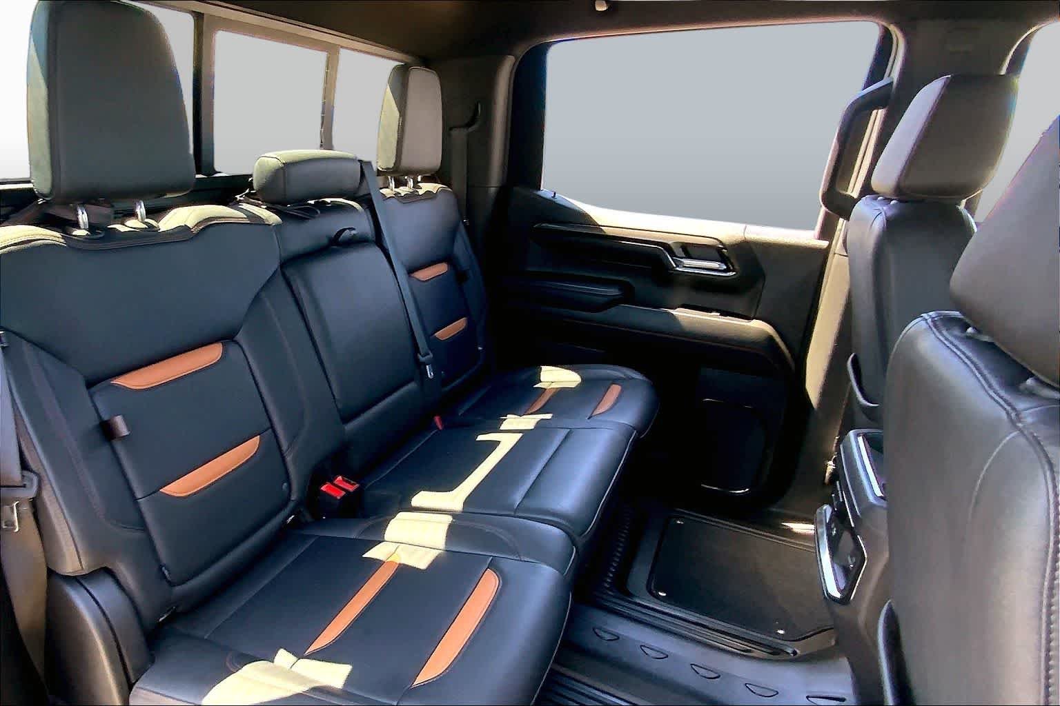Used 2023 Onyx Black GMC AT4 image 20