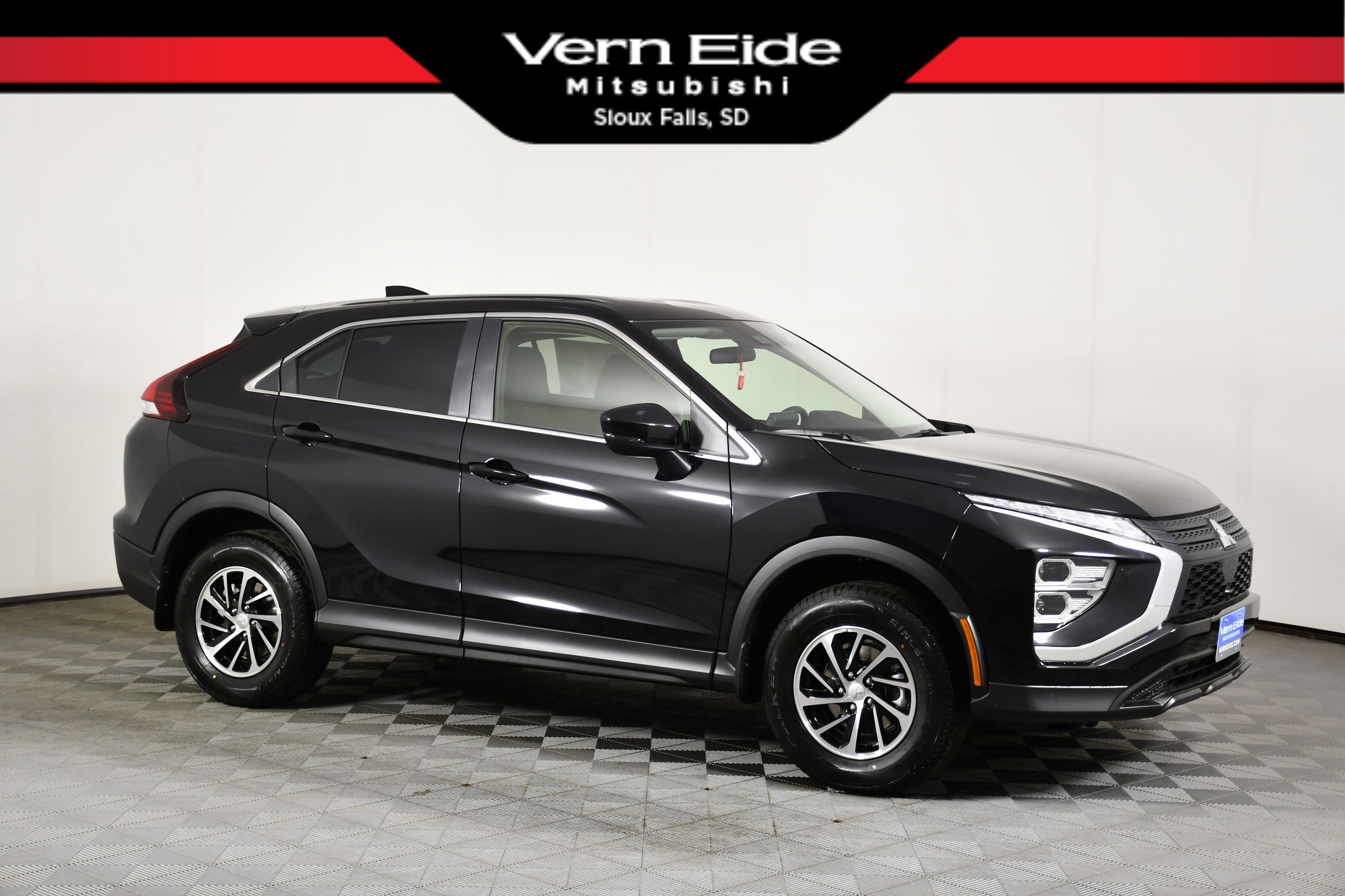 2026 Mitsubishi Eclipse Cross ES S-AWC's photo