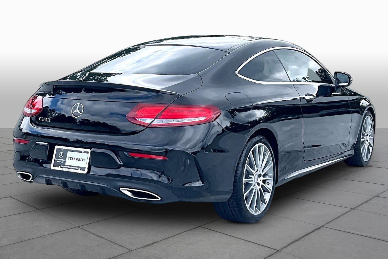 Used 2017 Obsidian Black Metallic Mercedes-Benz C 300 image 11
